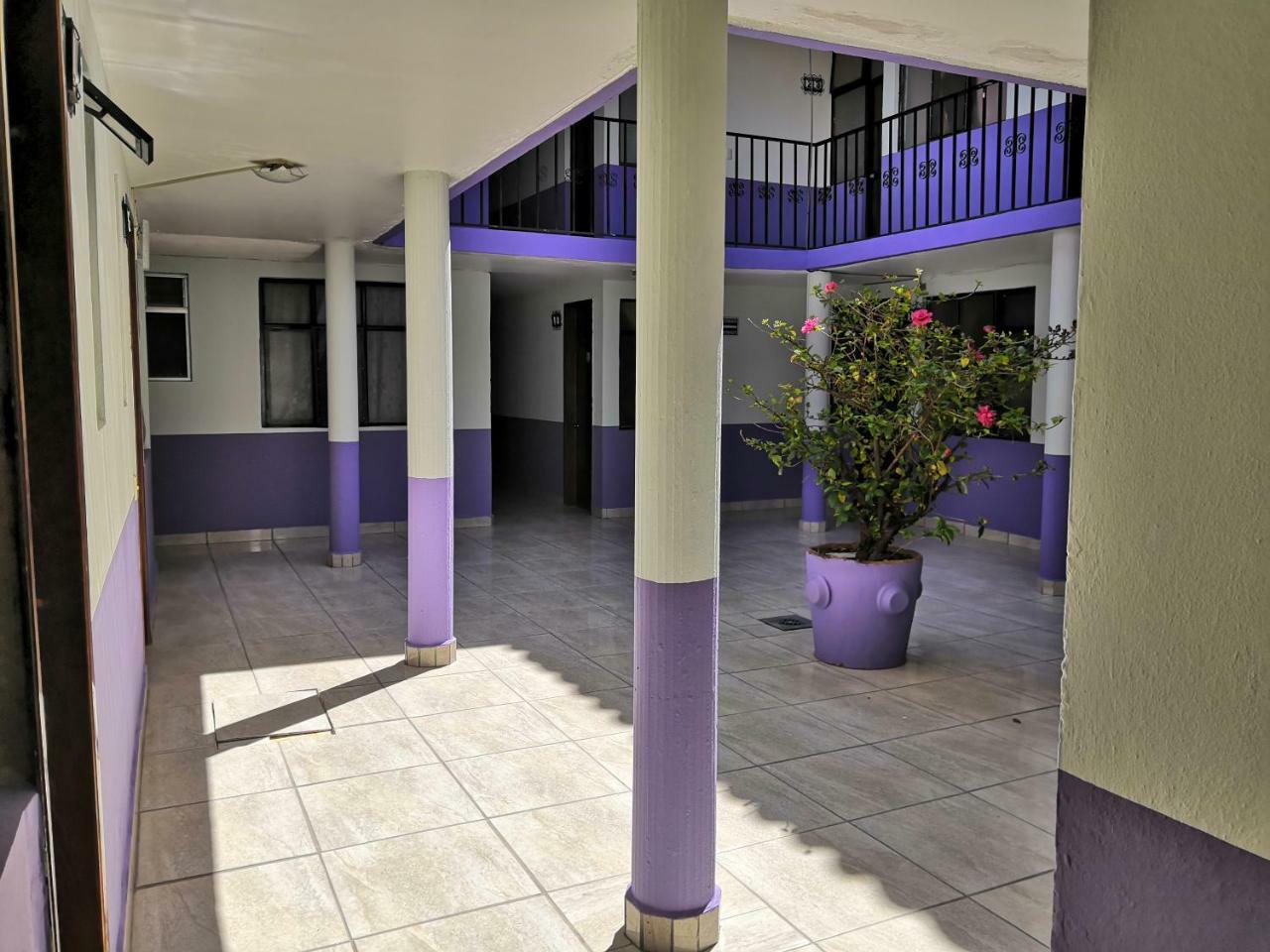 Hotel Los Arcos Pénjamo Eksteriør bilde